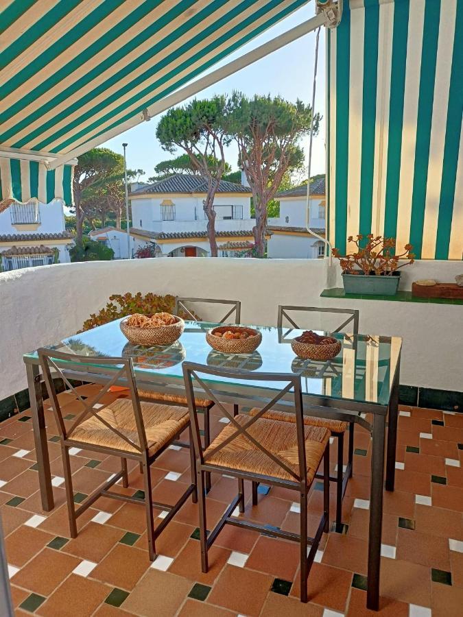 Pueblo Marinero Apartment Ново Санкти Петри Екстериор снимка