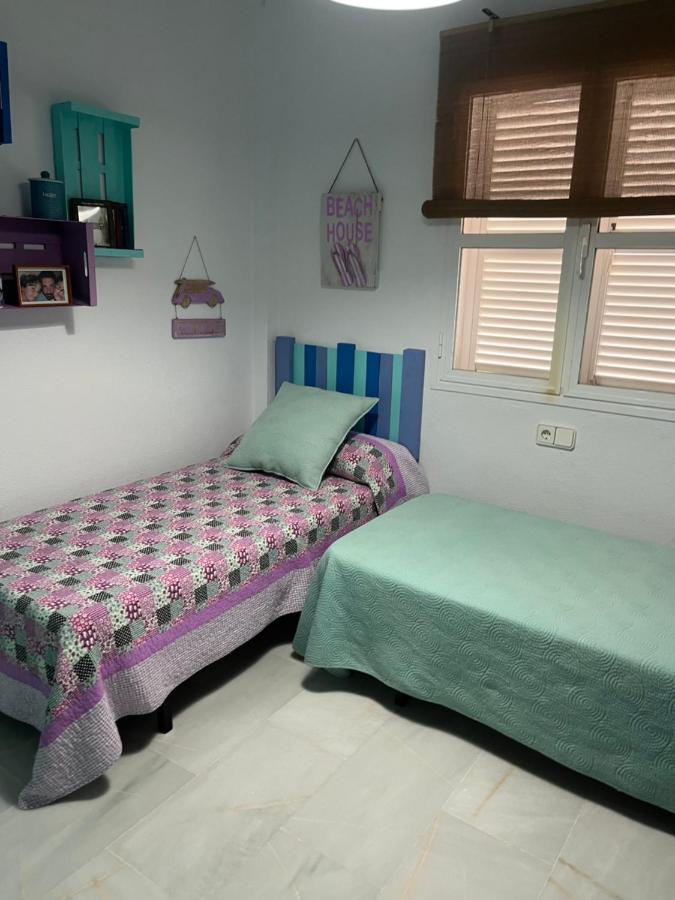 Pueblo Marinero Apartment Ново Санкти Петри Екстериор снимка